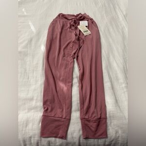 Fabletics Maj Sleek Knit Pants XS rose